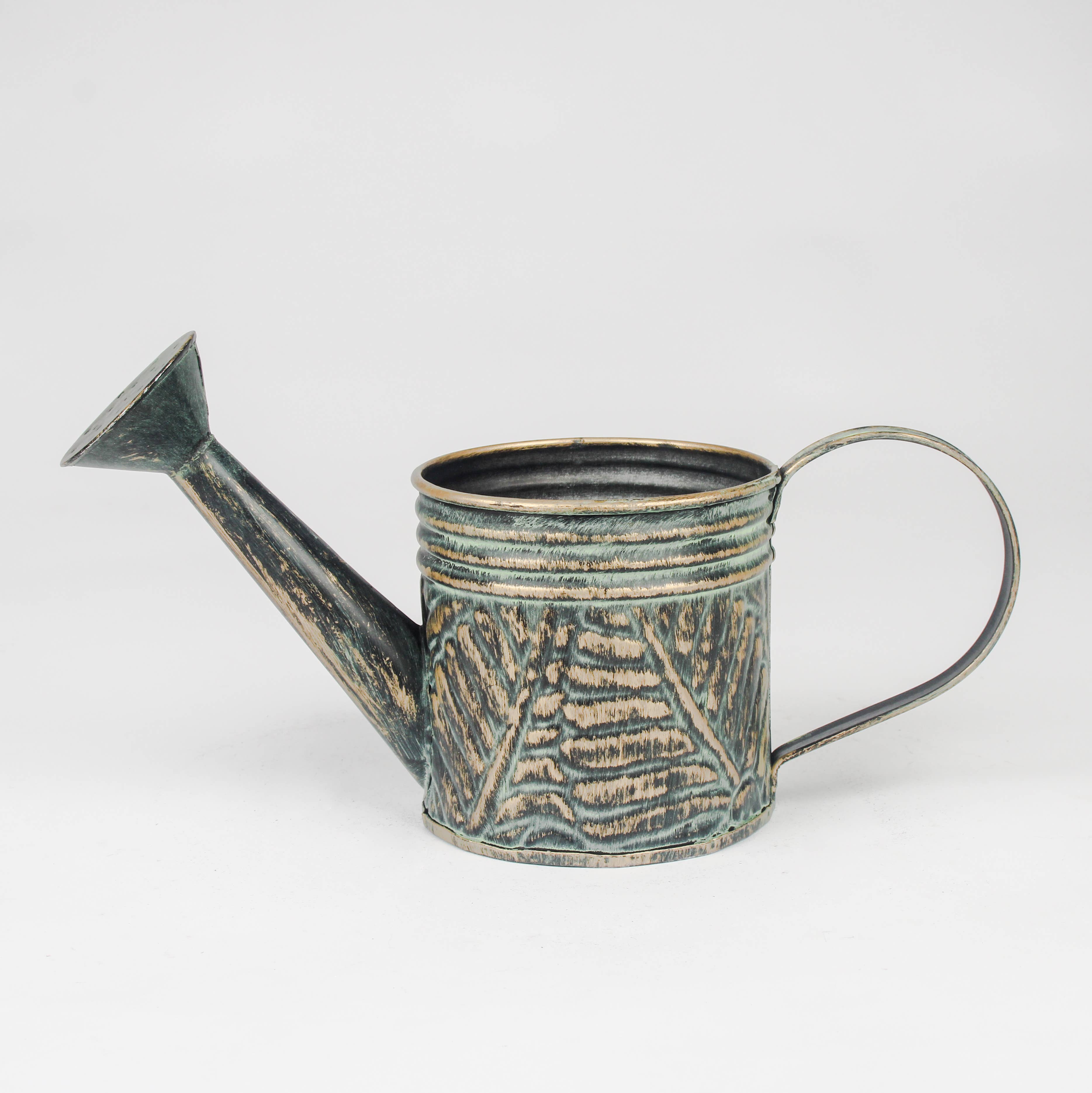 Originals International Ltd - Wholesale Gieter - Gieter met palmbladmotief van metaal0