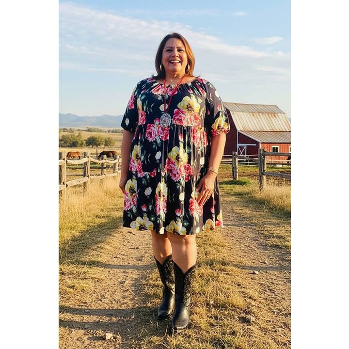 Floral print off shoulder short sleeve women dress GJQ15155 and other Purchase Wholesale gc075. Free Returns & Net 60 Terms on Faire trending on Faire.