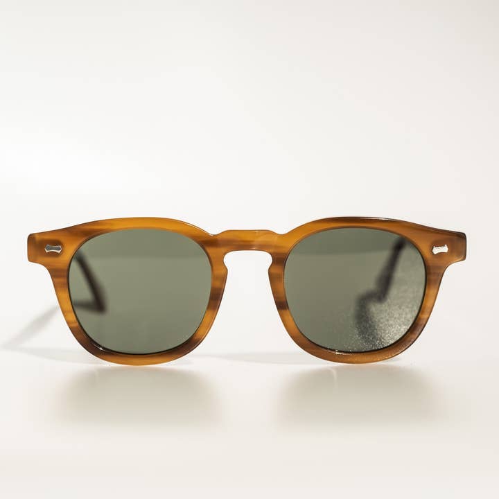 Humphrey (Blonde) pour la vente par Essential Glasses