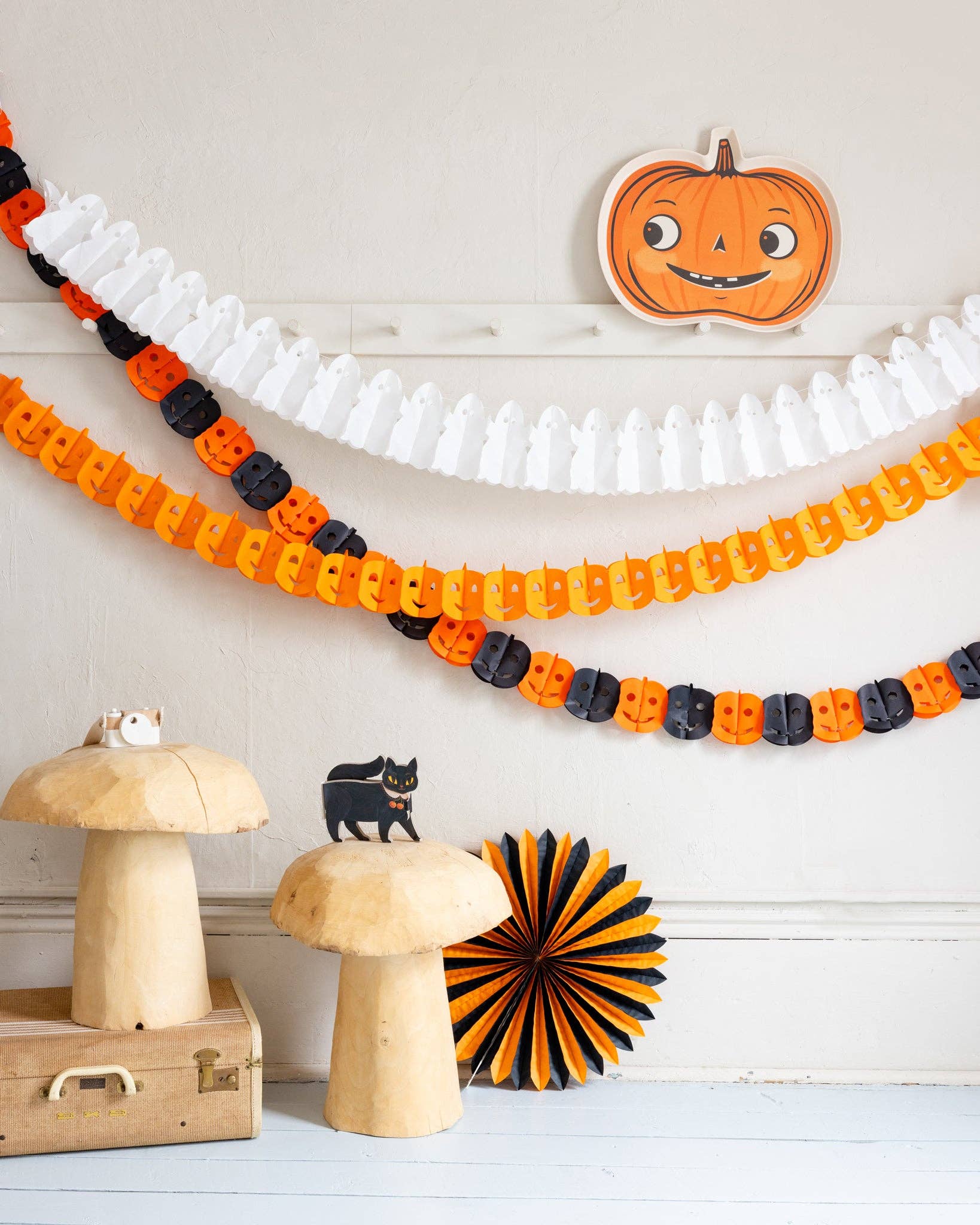 My Mind’s Eye - Wholesale Bunting/Garland - VHP1204 - Halloween Tissue Garland4