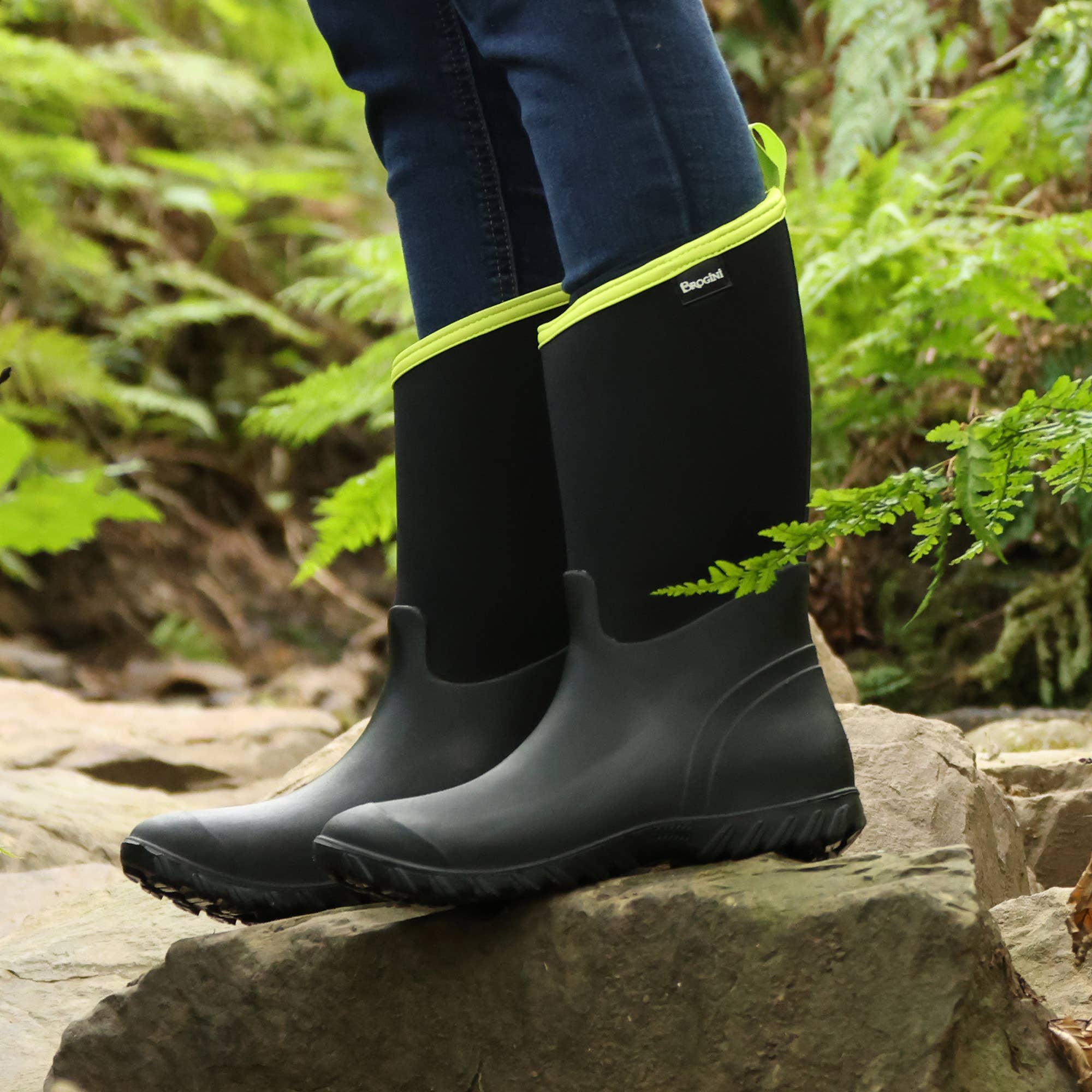 Brogini – wholesale Rain boots – Women’s – WB175- Belmont Neoprene Lightweight Muck Boot9
