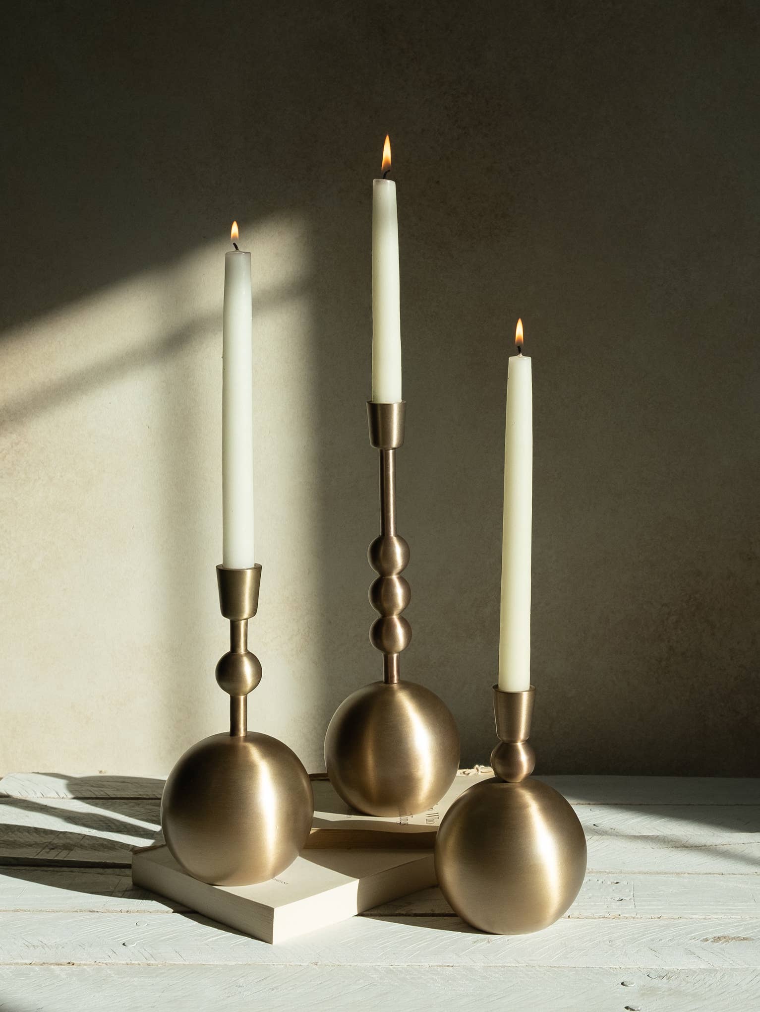 Made Market Co. - Wholesale Candle Holder - Medium Stacked Orb Taper Candle Holder 3