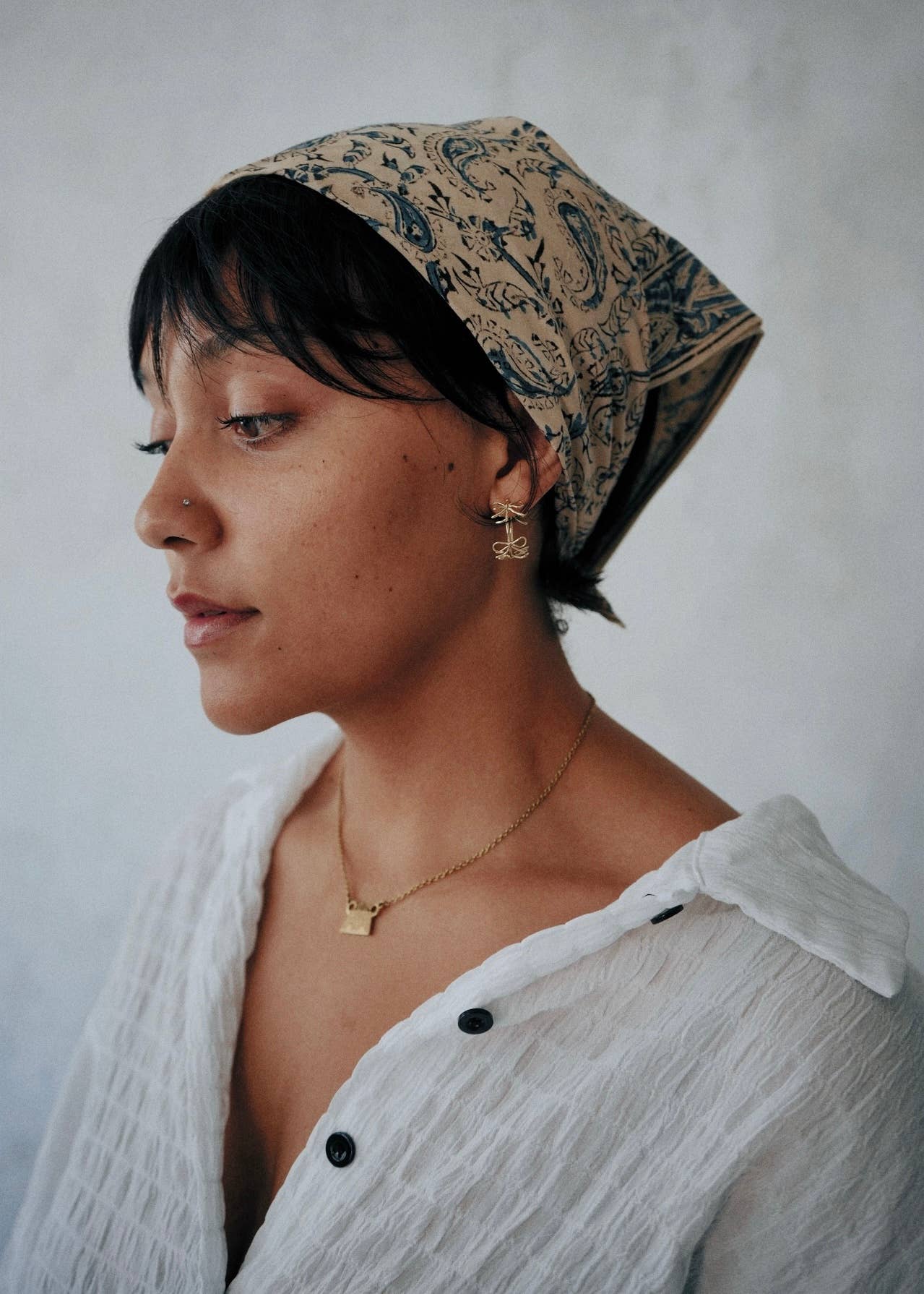 White Lotus Fashions - Vendita all'ingrosso Bandana - Donna - Bandana in Cotone Kalamkari - Paisley Blu (KK1412)3