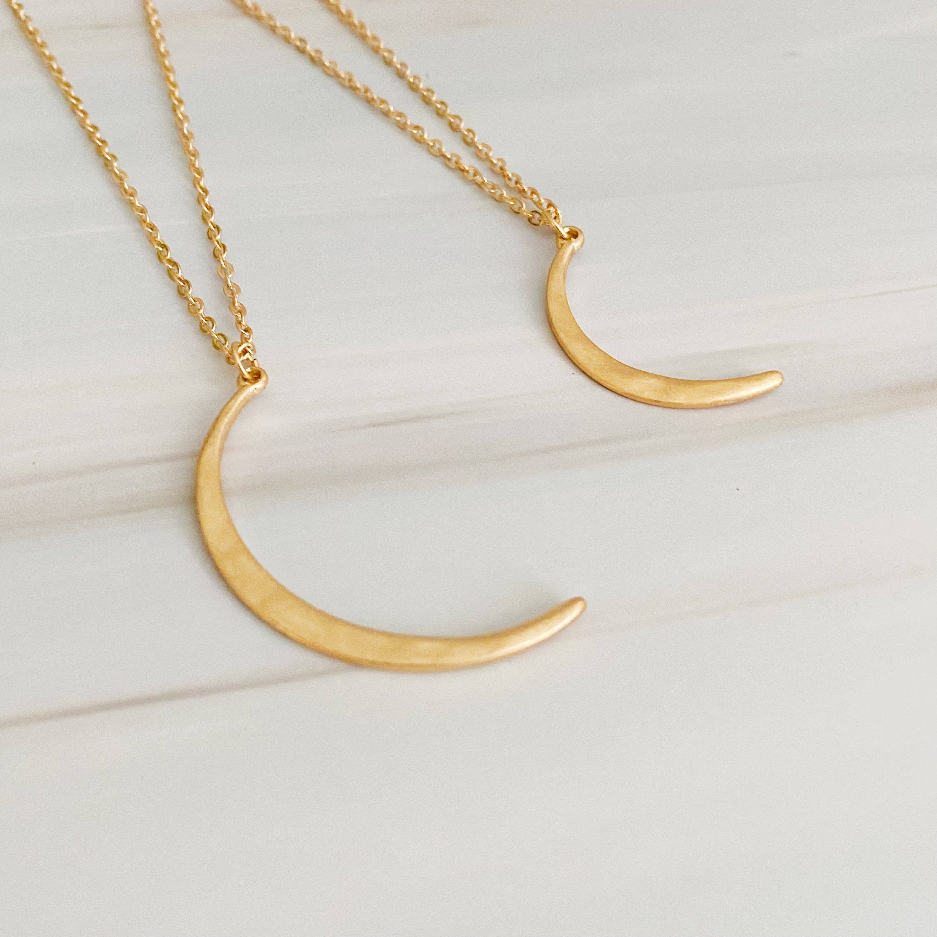 Ellison+Young – Großhandel Kette mit Anhänger/Charm – Crescent Duo Halsketten-Set, 2-teilig0