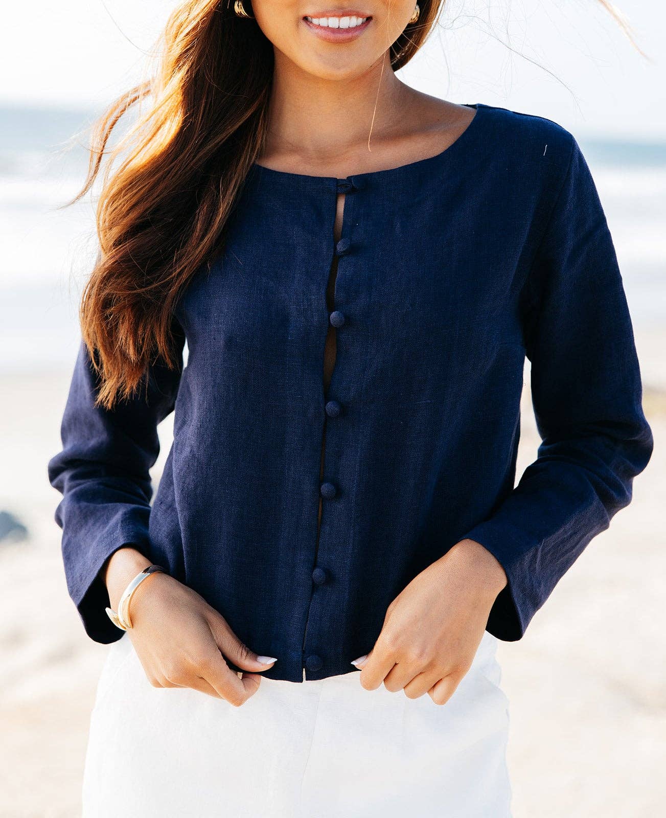 ISLA & SAIGE - Wholesale Cardigan - Women's - Bessette Linen Button Cardigan2