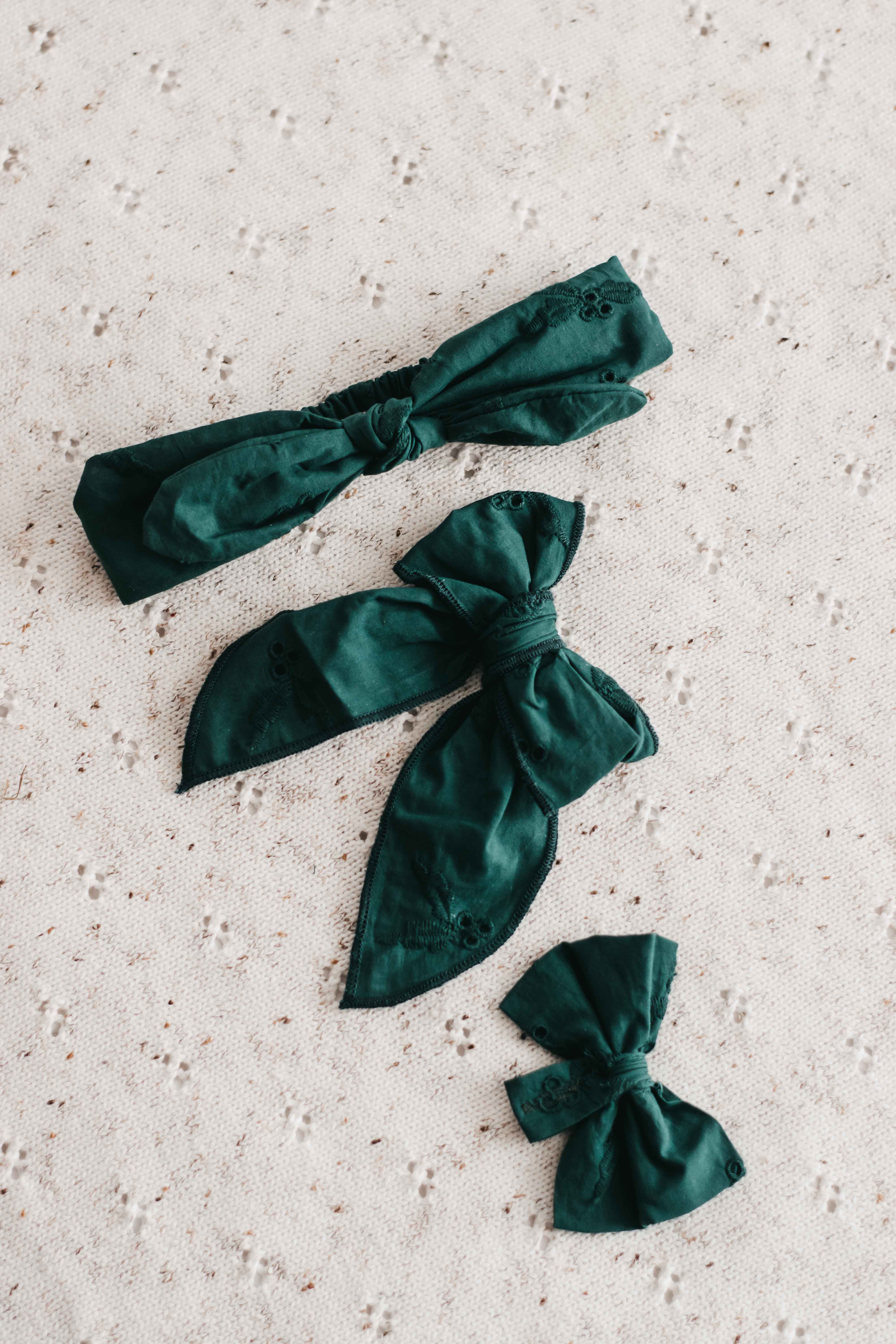 Bencer & Hazelnut - Wholesale Hair bow – Kids - Bows & Bowties: Holly
