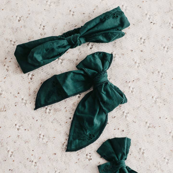 Bencer & Hazelnut - Wholesale Hair bow – Kids - Bows & Bowties: Holly0