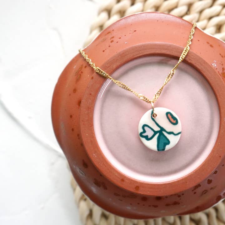 Charmhalsband Mjuk Vår - Grossist för wholesale av Catie Miller Ceramics