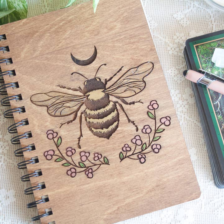 Journal - Abeille pour la vente par Topaz & Pine