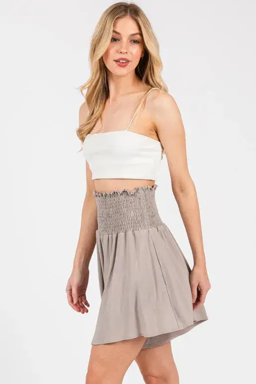 Final Touch - Wholesale Shorts - Women's - Waist Smocked Wide Shorts - NP7035317