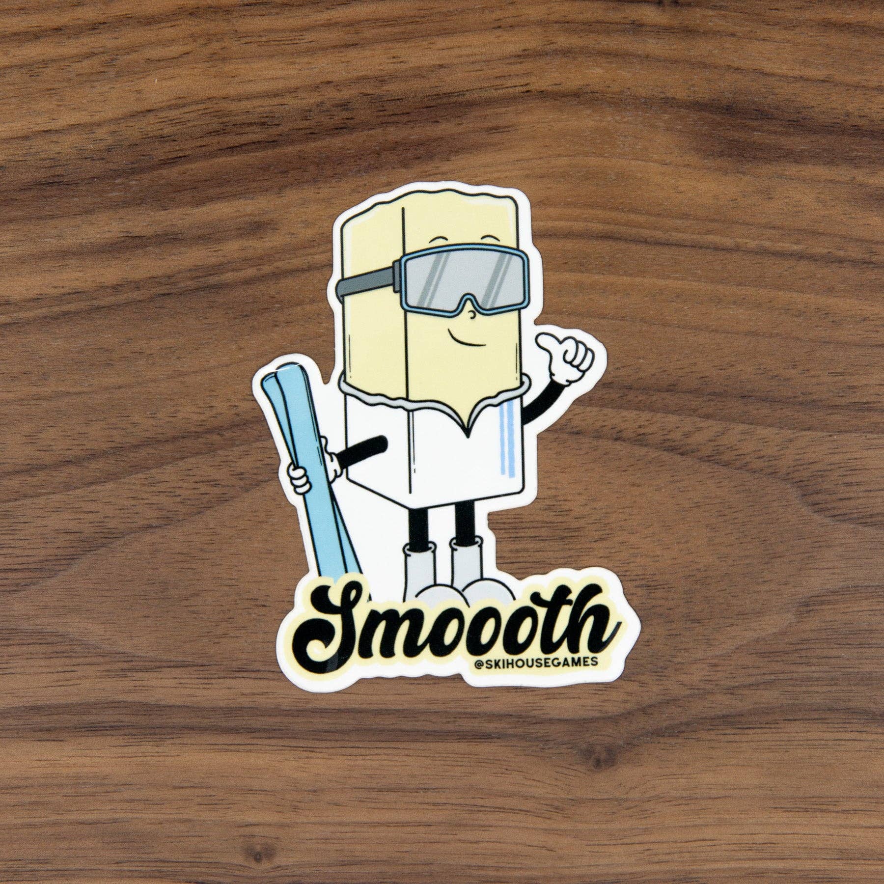 Ski House Games – Engroshandel Klistermærke – Smoooth Like Butter Skiier klistermærke1