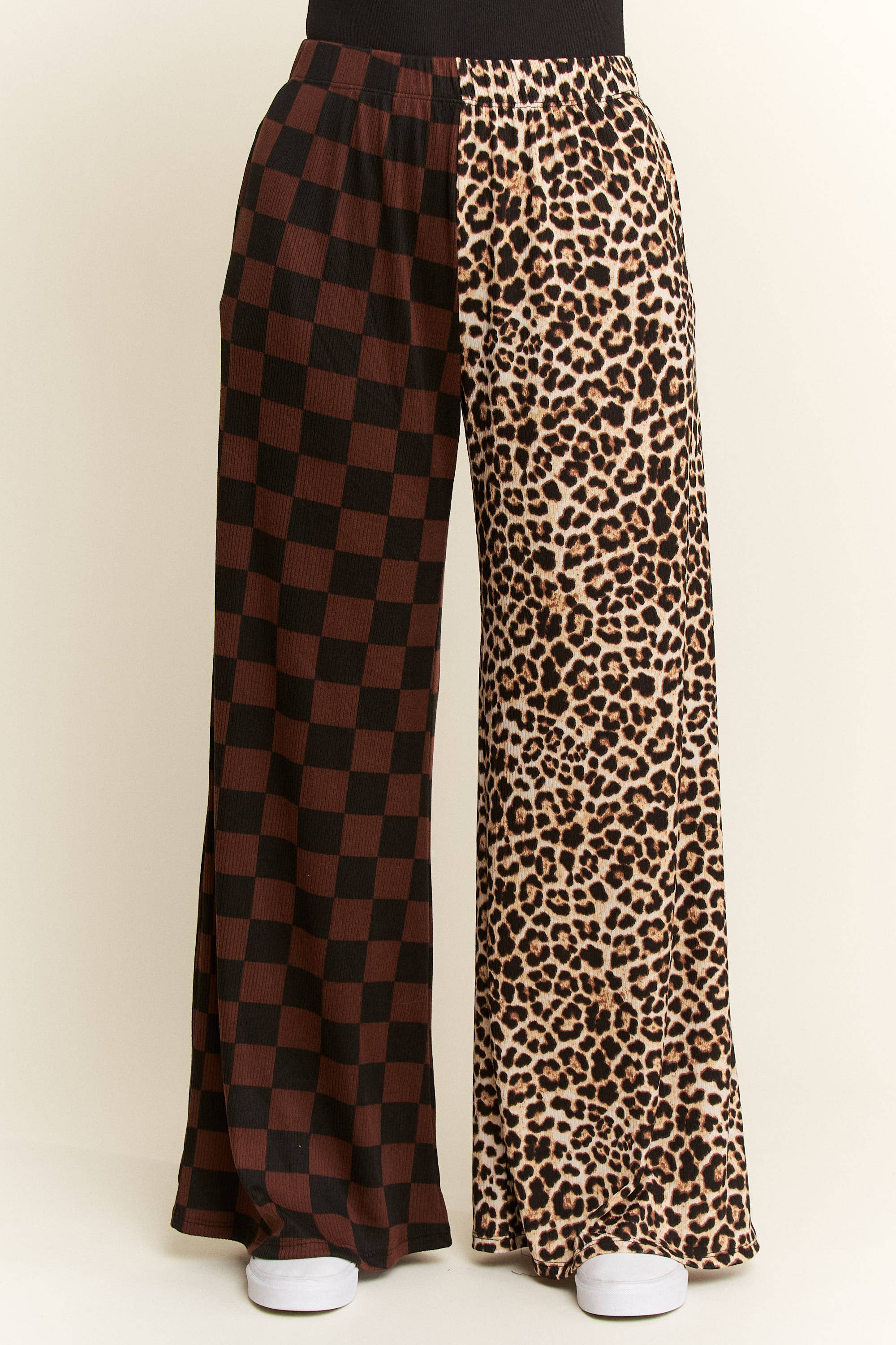 MOCHA SPLIT DECISION LEOPARD-CHECKERED PANTS for wholesale on Faire6