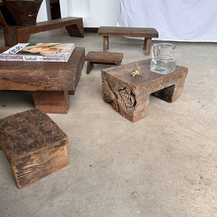 Office Objets - Wholesale Stool - Raw monoxyle organic Asian teak stool90