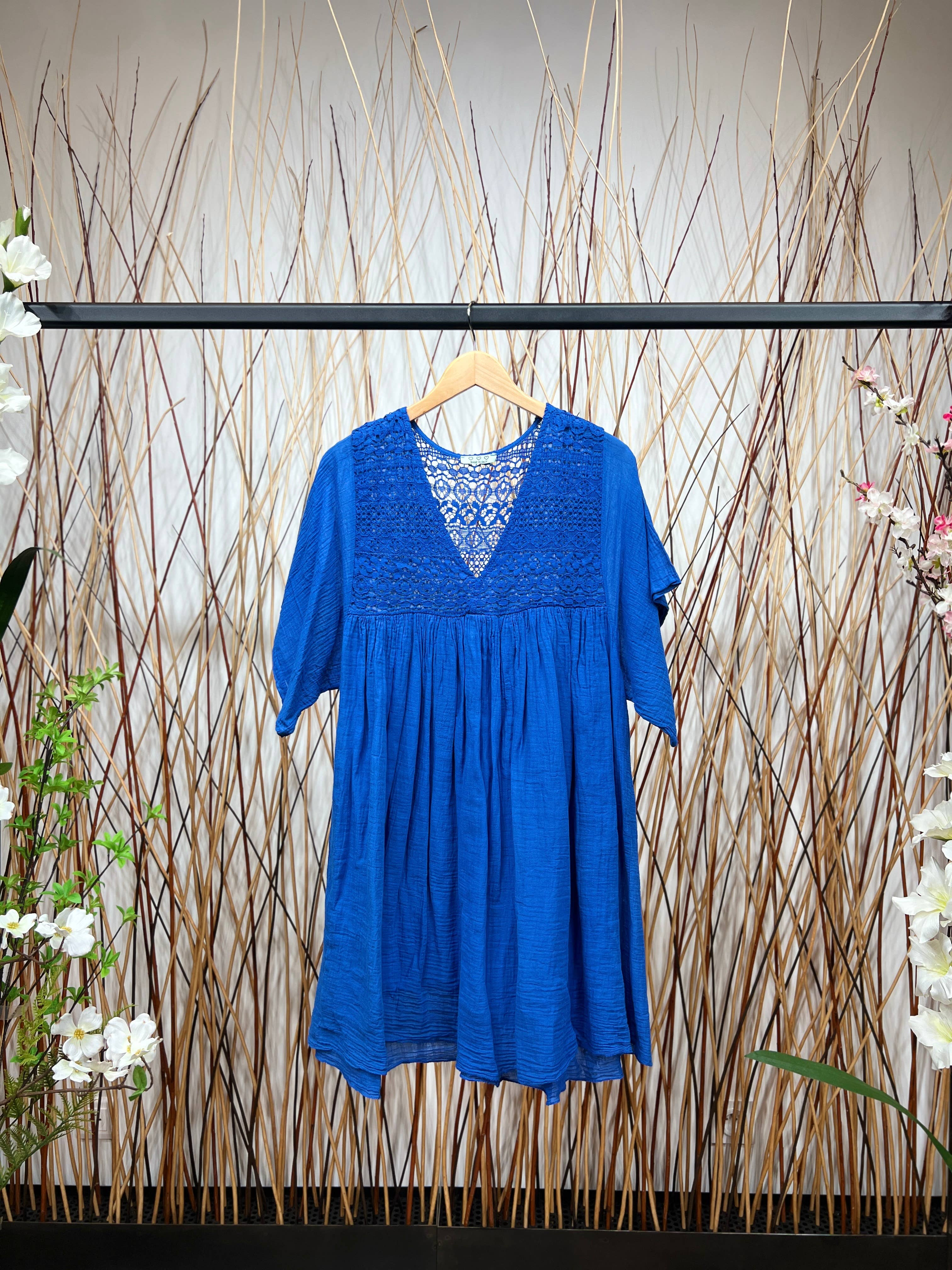 L'Emotion - Wholesale Dress - Women's - 100% Cotton V-Neck Lace Top Short Dress0