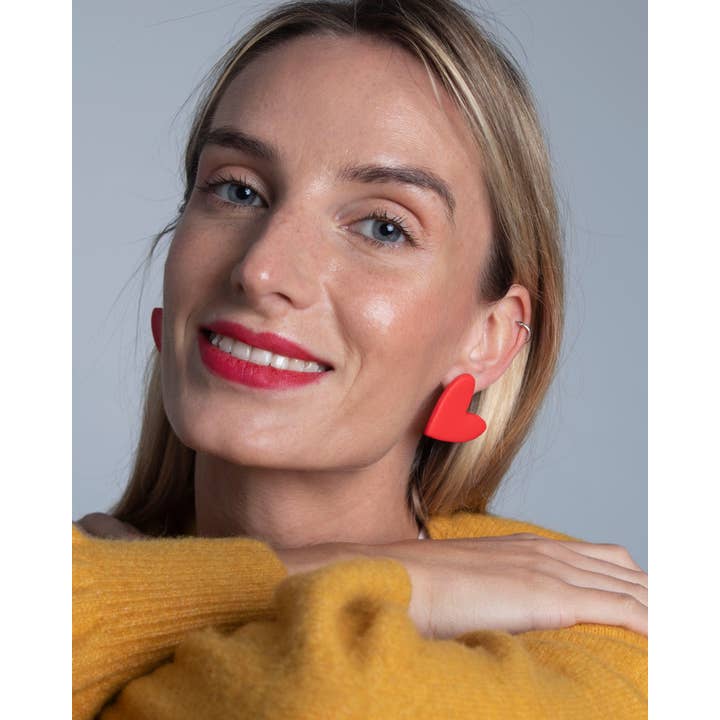DELAROSA STUDIO - Wholesale Dangle Earrings - Red Latido Earrings2