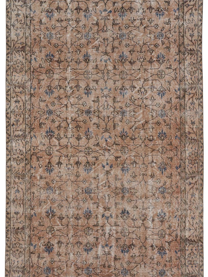 Charley - 5'5" x 9'3" für den Großhandel von Biev