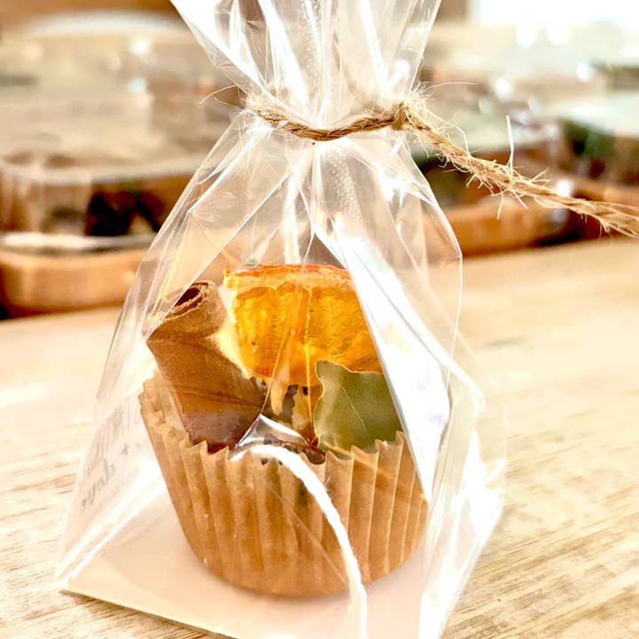Mana Market Co. - Wholesale Party Favor - Mini Fire Starter Favor4