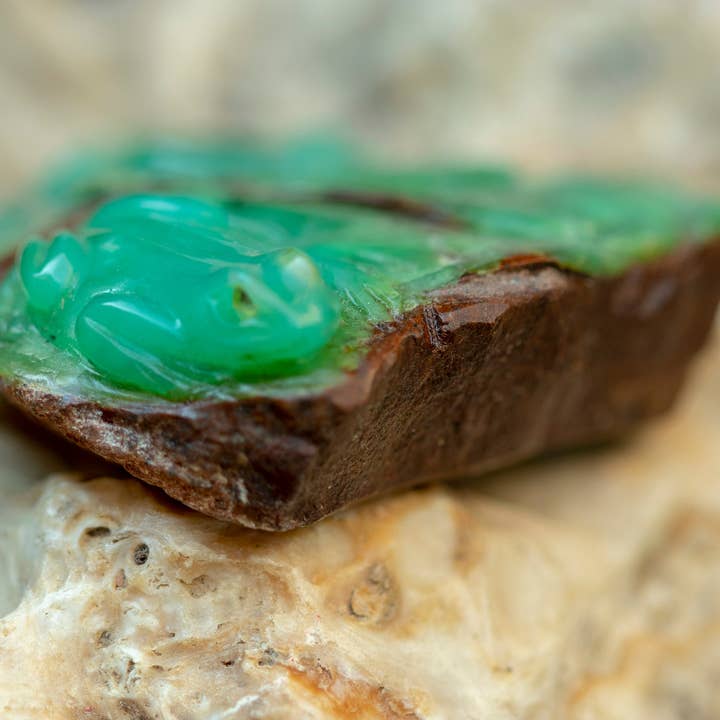 Statues de grenouille en chrysoprase IV pour la vente par Asian Ethnic Art