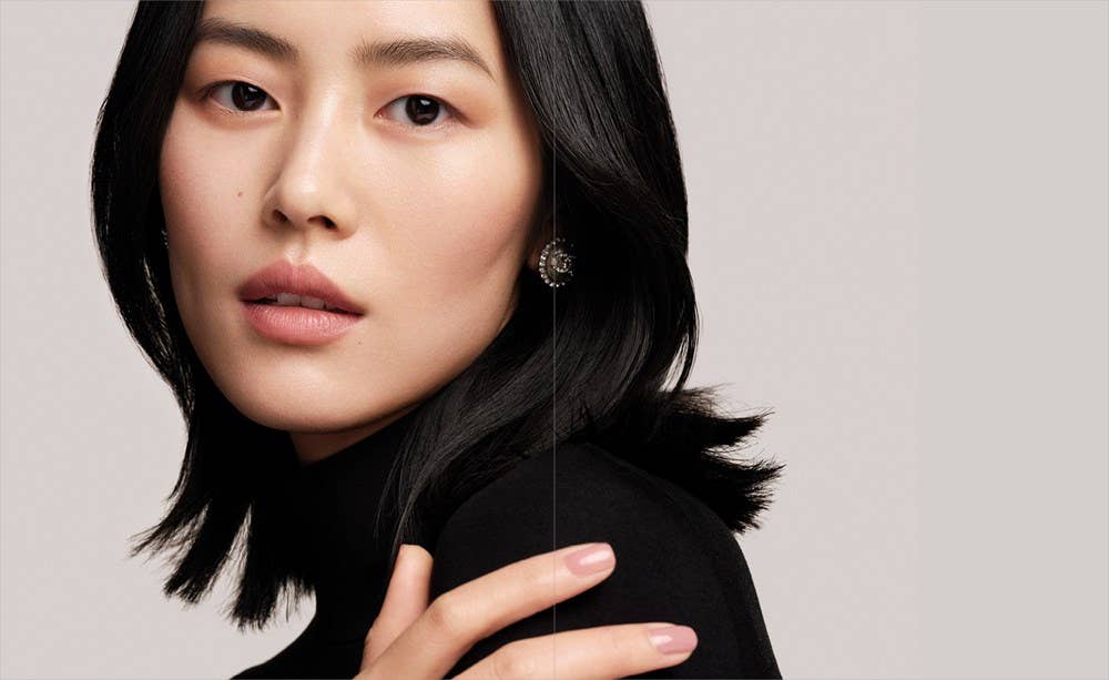 W. W. Norton - Wholesale Arts & Entertainment - Chanel: The Allure of Makeup5