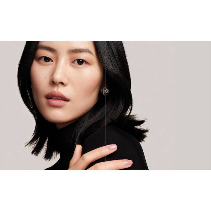 W. W. Norton - Wholesale Arts & Entertainment - Chanel: The Allure of Makeup5