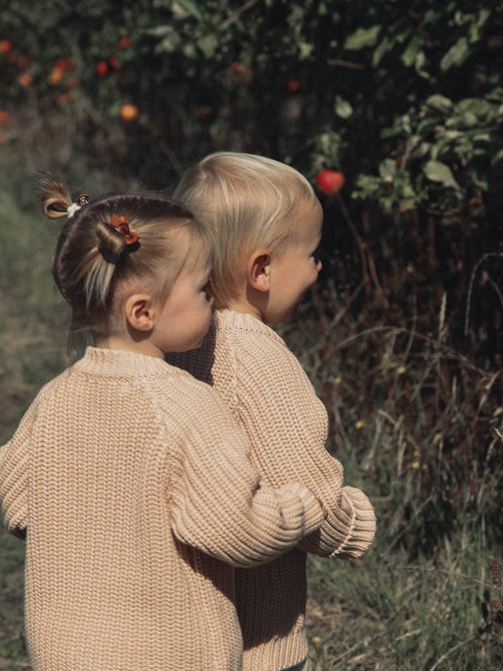 Minnie & Monty – wholesale Cardigan – Baby – Organic Cotton Chunky Knit Cardigan in Nude1