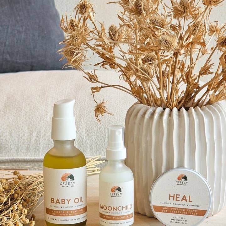 Serein Botanicals – Großhandel Aromatherapie-Nebel – Moonchild Beruhigendes Kissenspray1