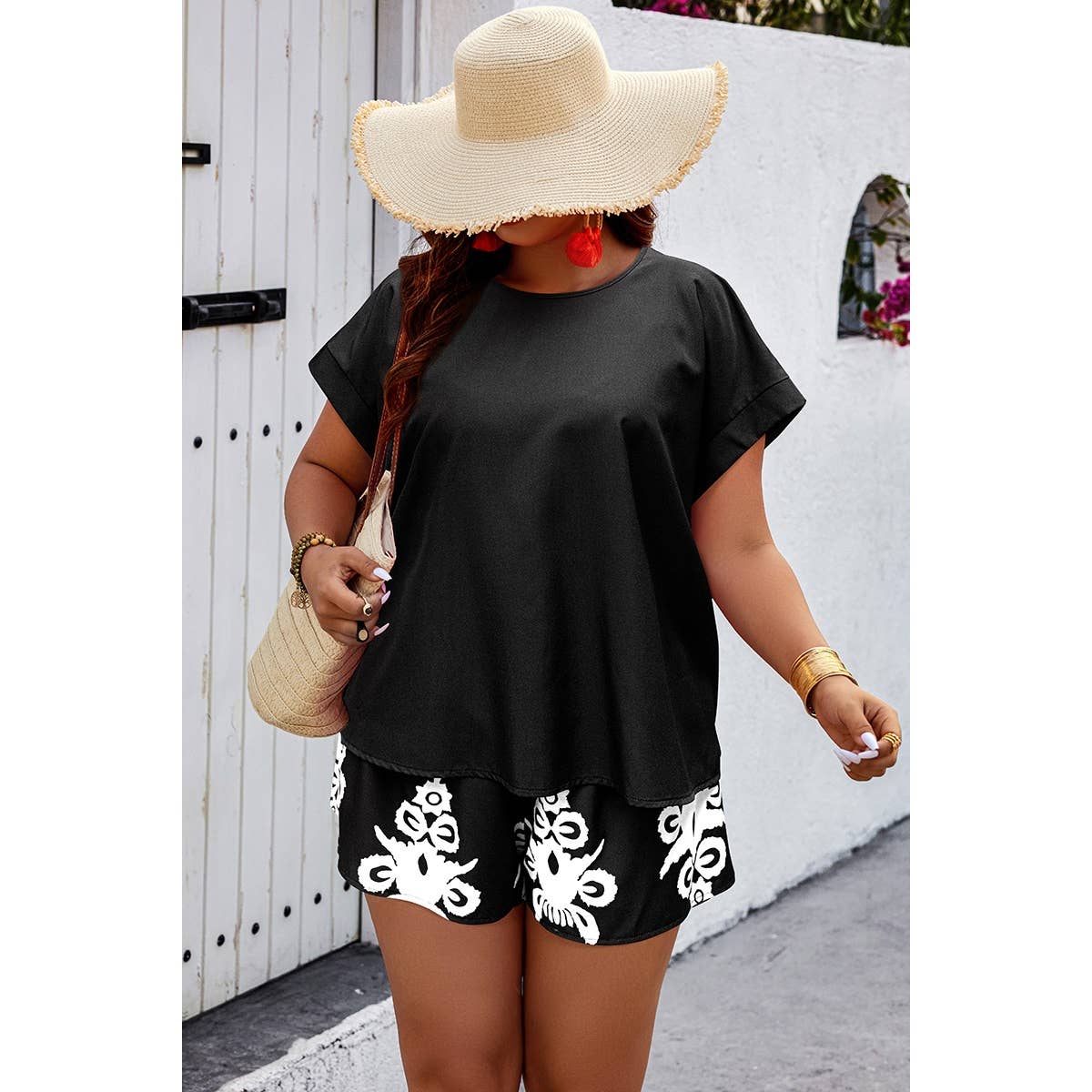 BLACK Plus Size Printed Two Pieces Cutout Back Loose Sets for wholesale on Faire2