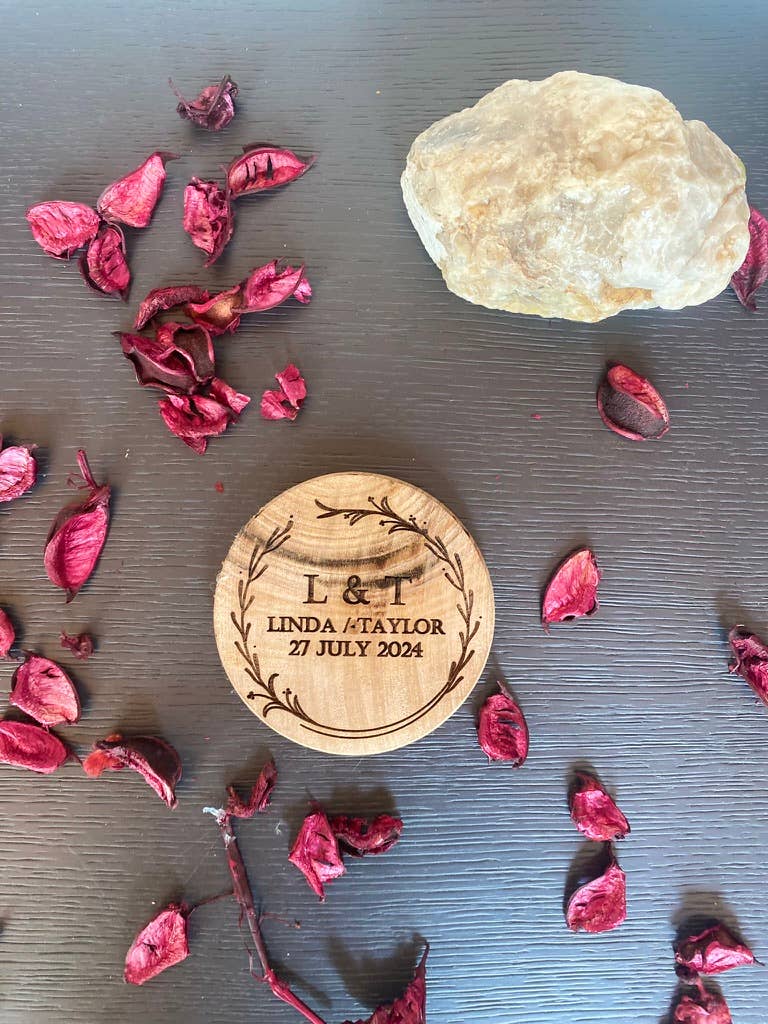 WoodCraftHaven - Vente Sous-verre - Sous-verres en bois fabriqués à la main : des cadeaux de mariage pour votre magasin14