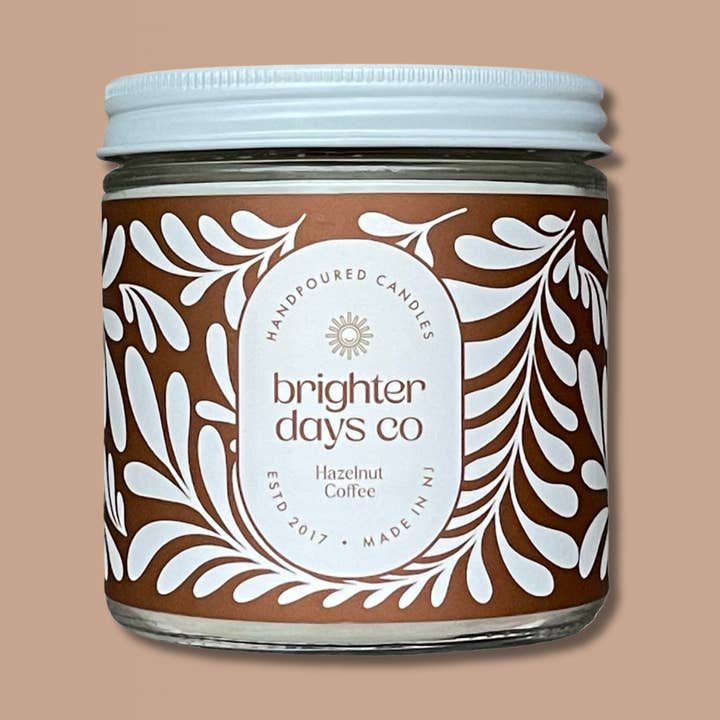 “Café de Avelã” Vela de Soja em Madeira Wick por atacado de Brighter Days Co.