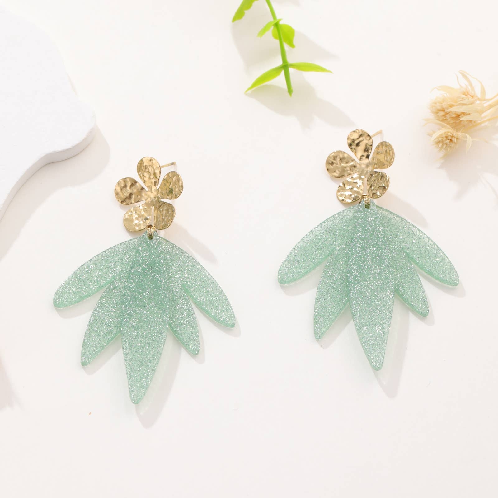Lovelika - Wholesale Dangle Earrings - Hanina - Dangling earrings1