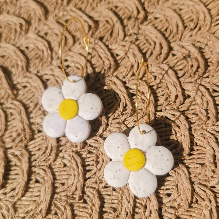 DAISY BØJLER for engroshandel hos Beautiful Colores Studio