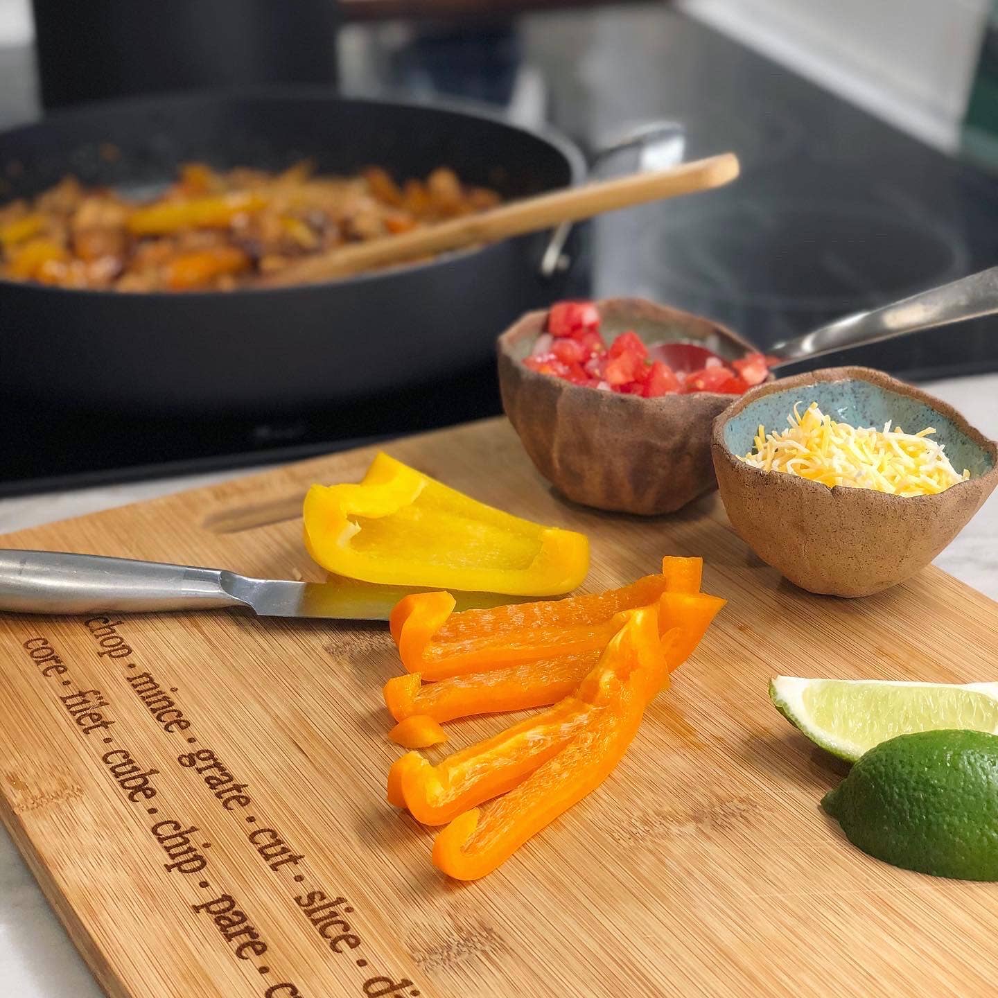 Jennifer Lee Studios - Wholesale Decorative Plate/Dish/Bowl - Nesting Pods8