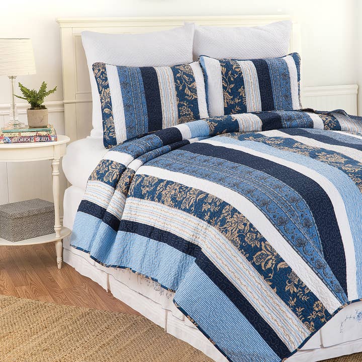 SALE Lakeland Full/Queen 3 Piece Quilt Set for wholesale by C&F Home