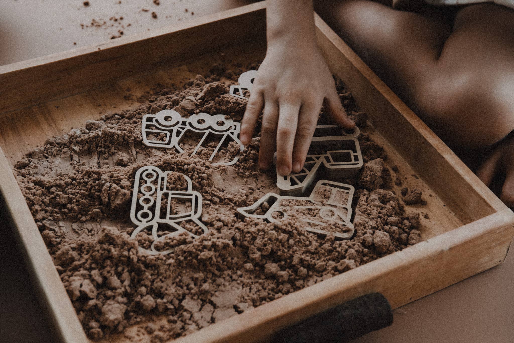 Kinfolk Pantry - Wholesale Toy Set - Kids - Construction Cutter Set - Eco Playdough Tool11