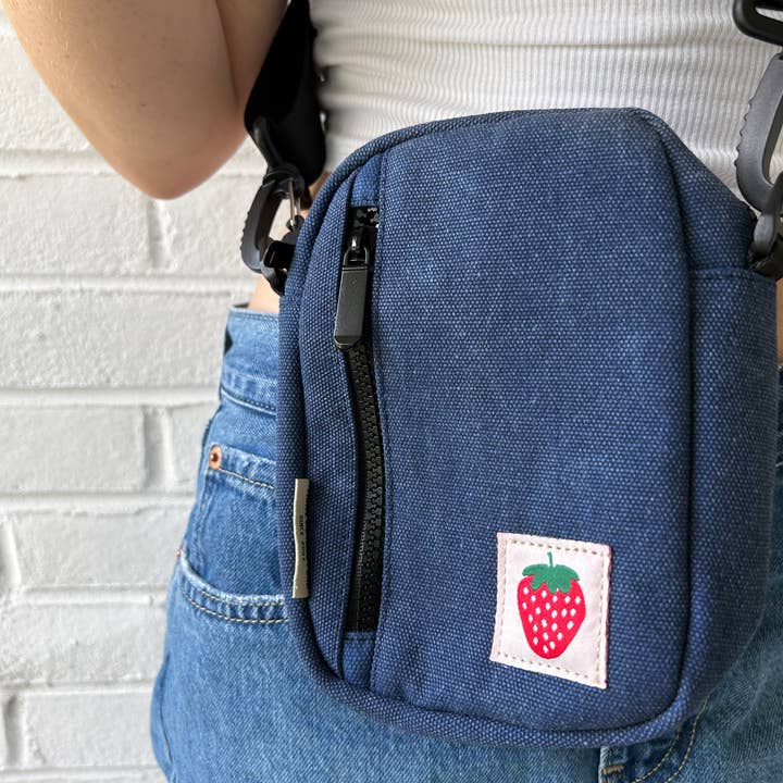 Three Potato Four - Wholesale Crossbody bag – Unisex - Crossbody Bag - Strawberry2