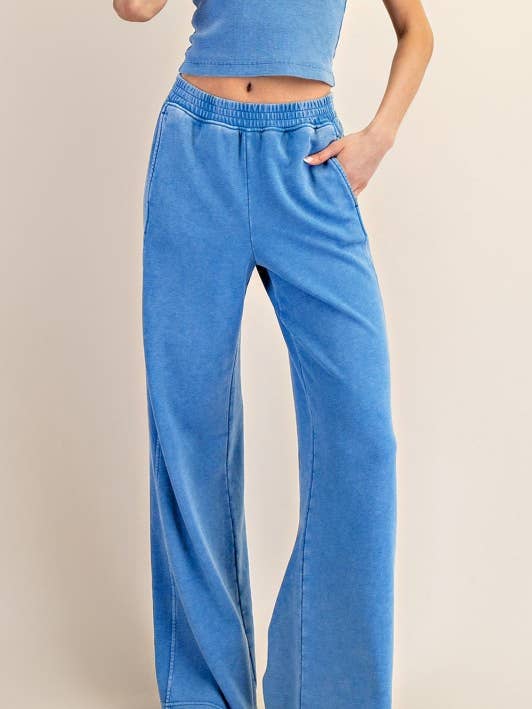 P686337 PANTALON LARGE CÔTELÉ LAVÉ MINÉRAL pour la vente par Sunday Morning