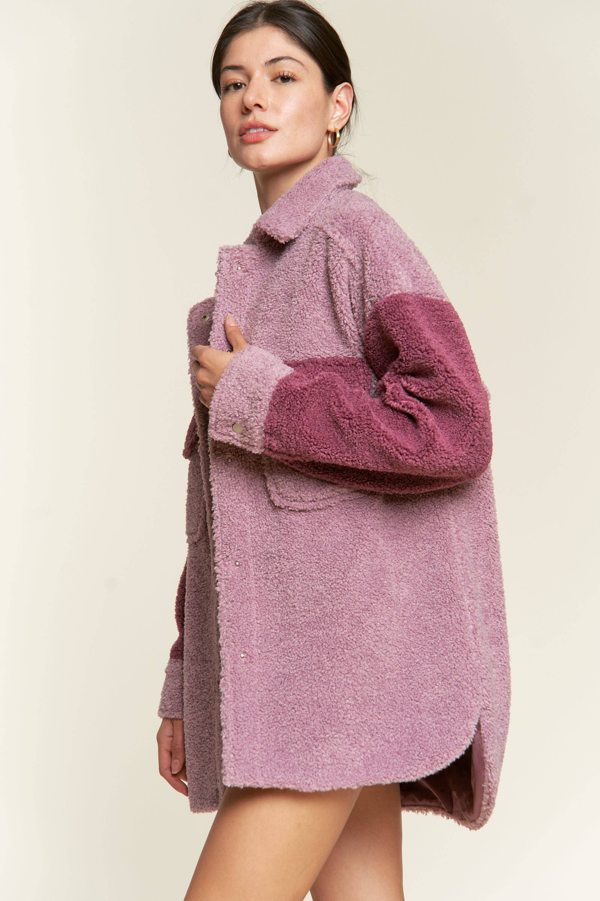 JADE BY JANE PLUS – Casaco camiseiro – Mulher por atacado – Casaco Sherpa Colorblock (Tamanho grande)8