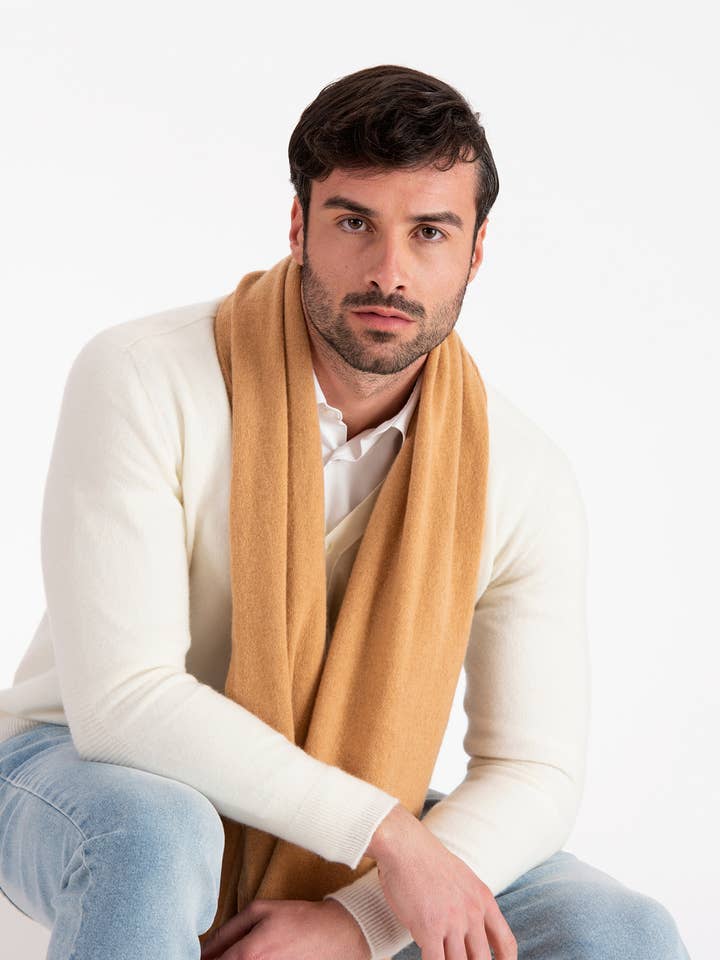 Sciarpa In Maglia Rasata per la vendita all'ingrosso da parte di BIOGRAFIE