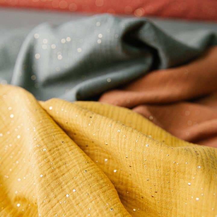 Artiq Textiles - Wholesale Fabric - 42010-840 - Gold Muslin - 100% bomull1