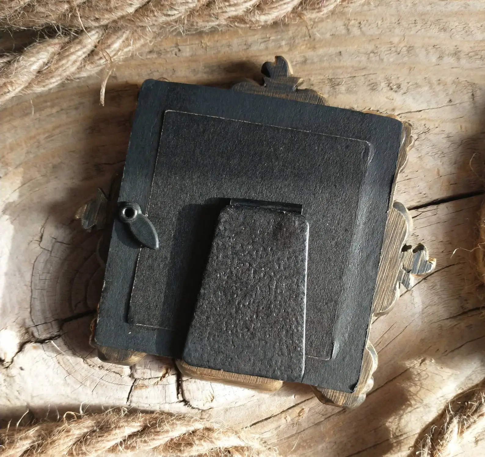 BoyPilot Goods - Wholesale Art Print - Mini Vintage Framed Animal Prints - Raccoon, Frog, Cat4