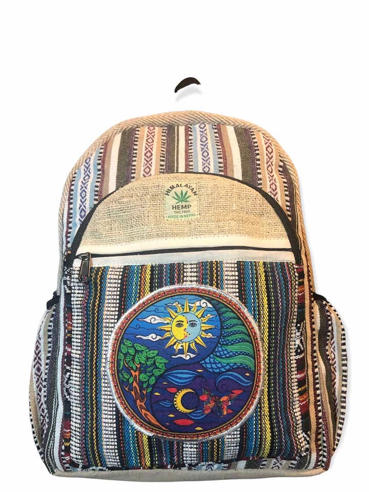 Sac à dos universel Hemp Ying Yang Sun Moon Tree pour la vente par Rising International Inc