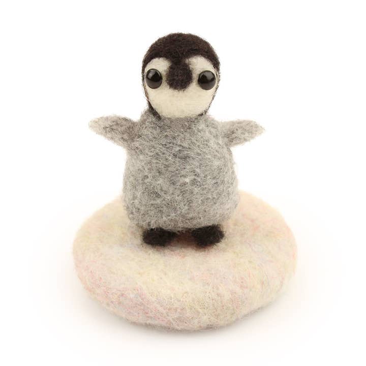Penguin Amiguwoolli Mini Needle Felt Kit for wholesale by The Makerss