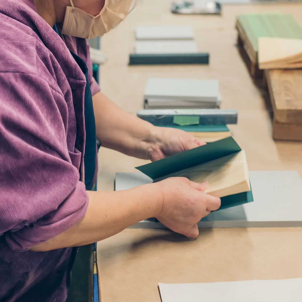 House of Shokunin - Wholesale Journal/Diary - Handcrafted Wood leaf journal, Birthday Gift, Gift for Dad, Gift for Grandpa, Handcrafted Handy Journal, Handmade Journal Hand shaved Journal6