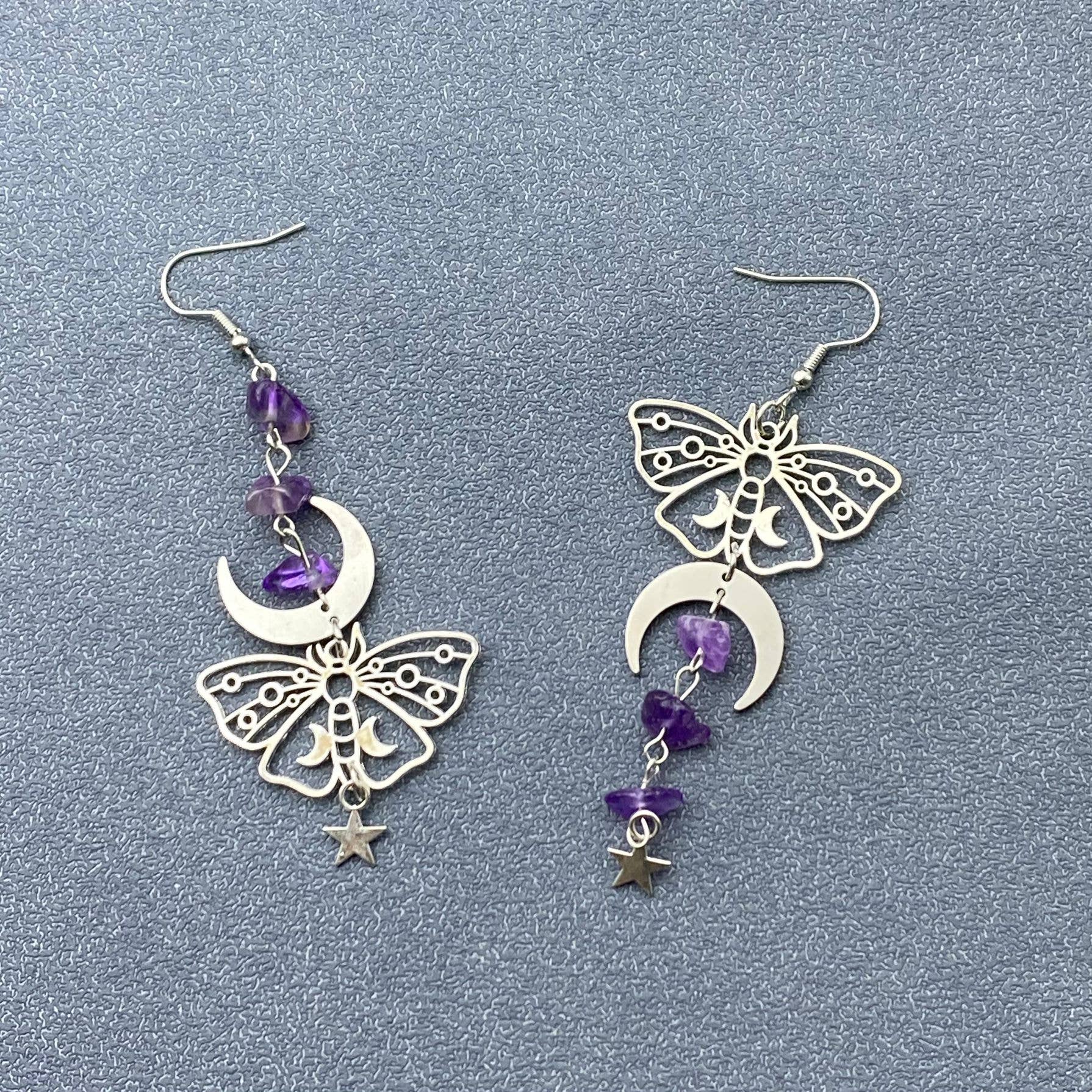 Mio Queena - Wholesale Dangle Earrings - Asymmetric Moon Moth Dangle Earrings - MS2