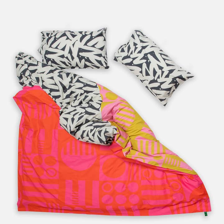 Irregular Sleep Pattern – wholesale Bedding set – Reversible Duvet Set x Paradox