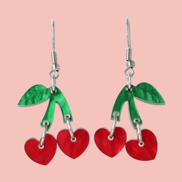 Boucles d'oreilles Cherry Love (marbre rouge) pour la vente par Sour Cherry