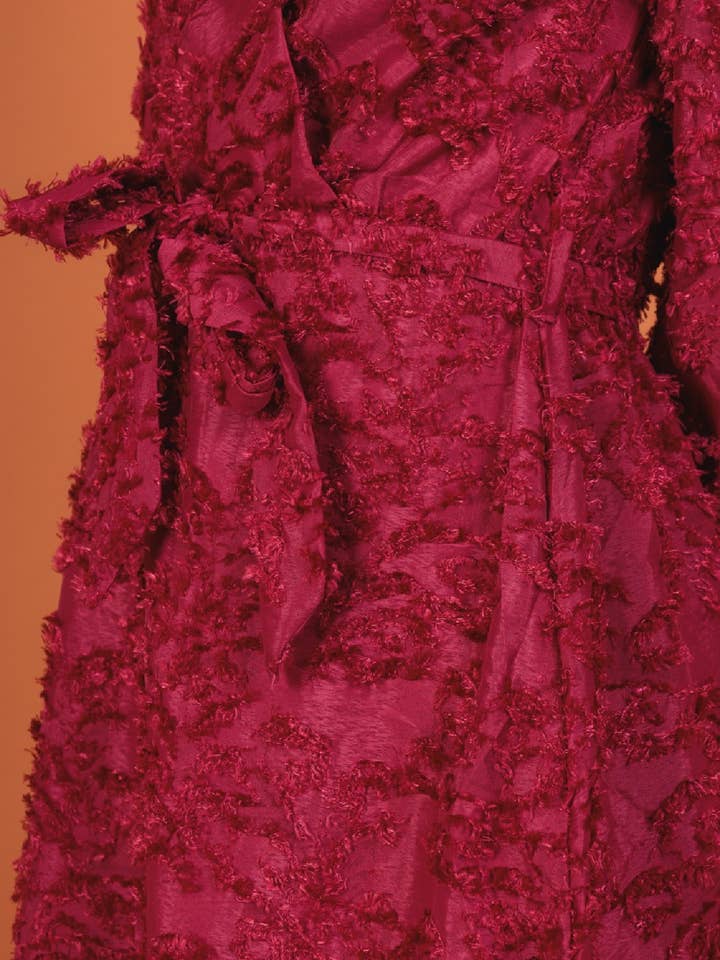 16292 red short dresses for wholesale by Lilie Rose