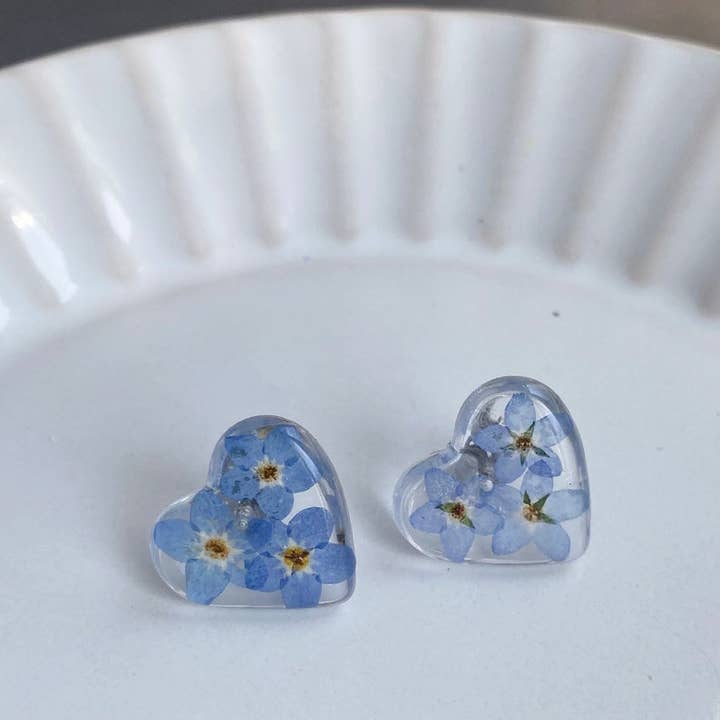 Blue Dried flower earrings|forget me not heart Earrings |Pre for wholesale by Giggle with Love