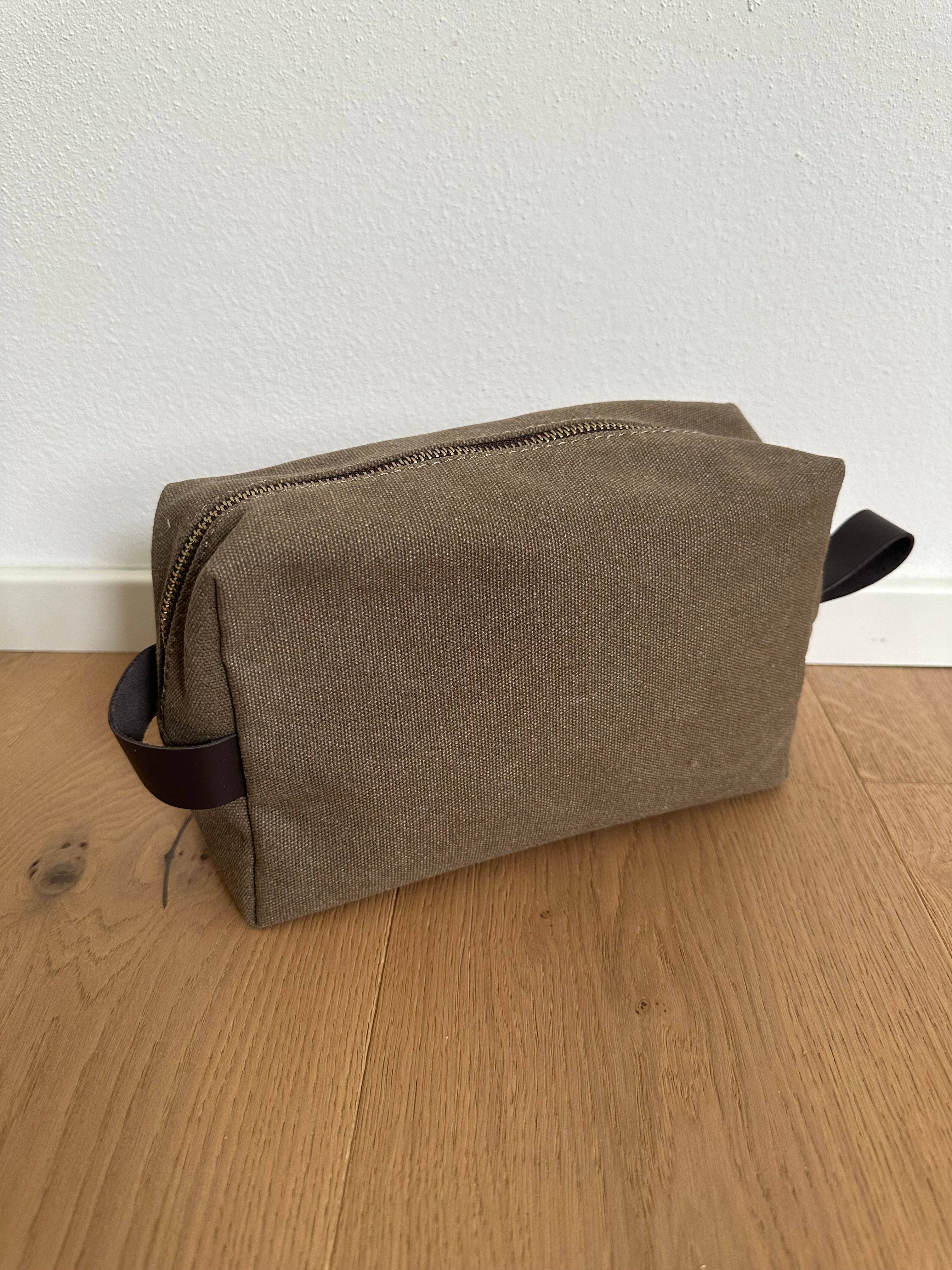 Zhade – wholesale Make-up/cosmetic bag – UNISEX BEAUTY CASE - canvas11