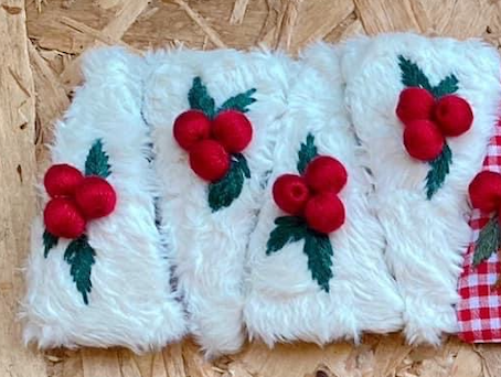 Quince Fables - Wholesale Barrette - Women's - Xmas Theme Embroidered Hair Barrette, Christmas Collection✅0